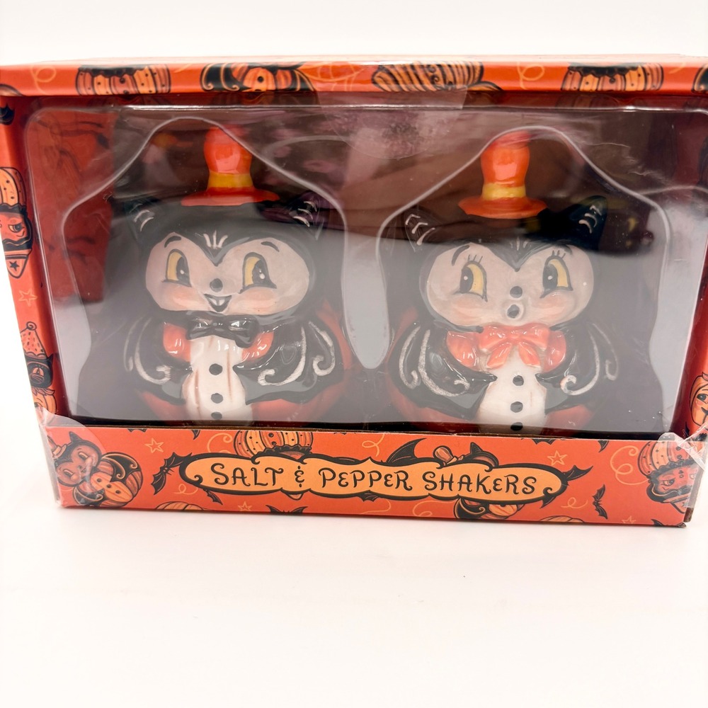 Johanna Parker Halloween Bat Pumpkin Salt and Pepper Shakers Carnival Cottage